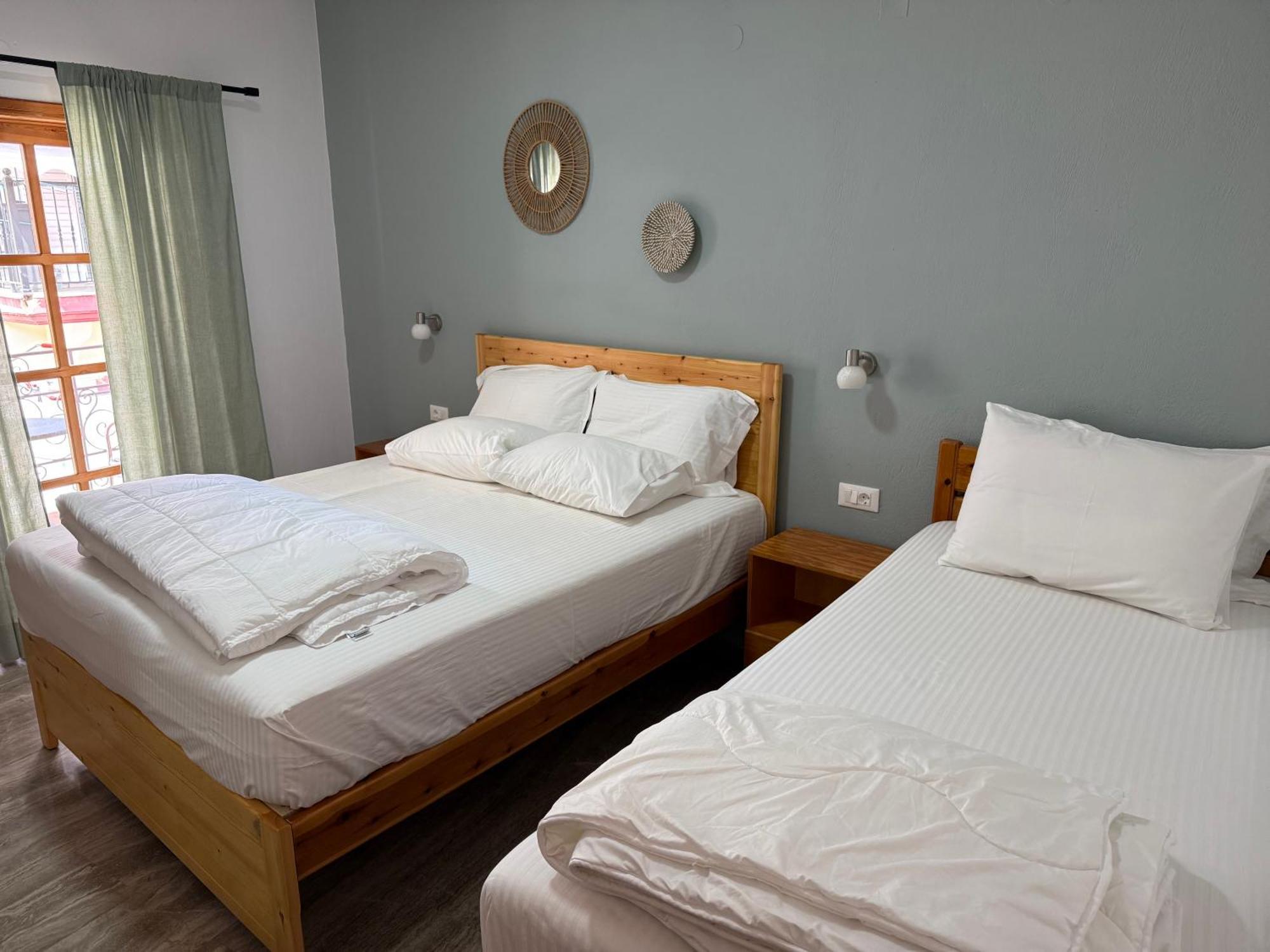 Sunrise House Hotel Parga Exterior photo